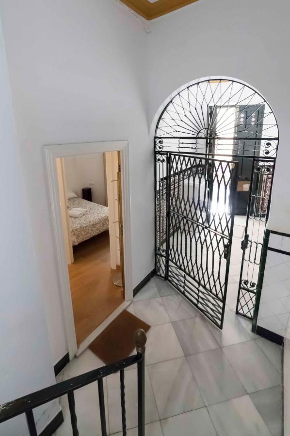 Sf - Shiny Apartment In City Centre Sevilla Eksteriør billede
